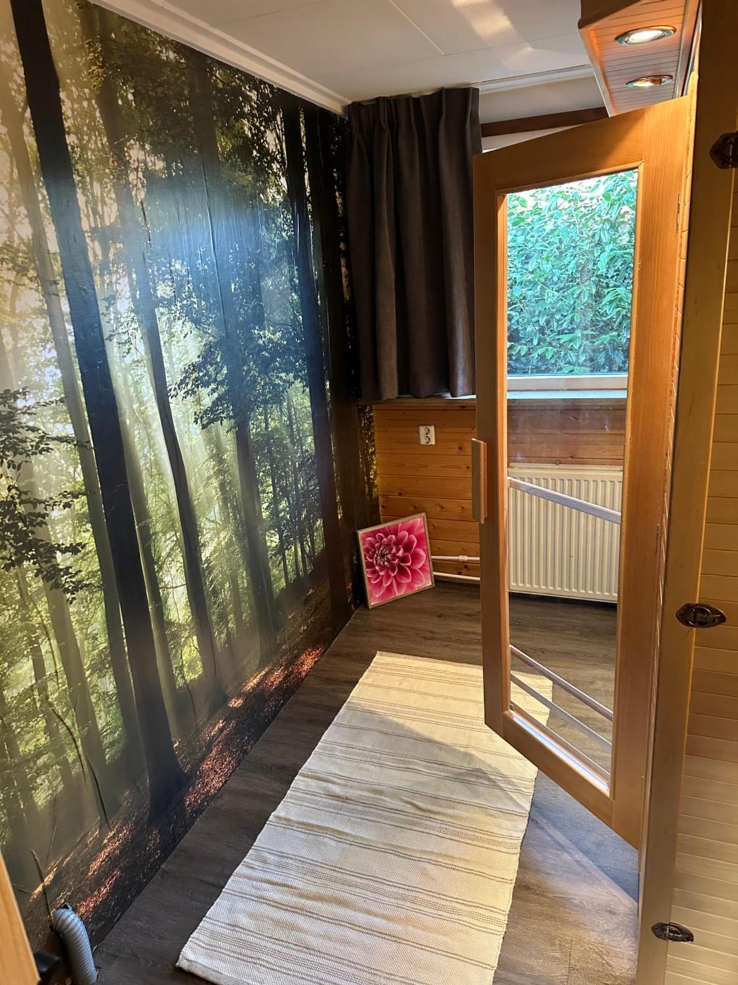 Cosy And Romantic Forest House Met Sauna Op De Veluwe Hébergement de vacances